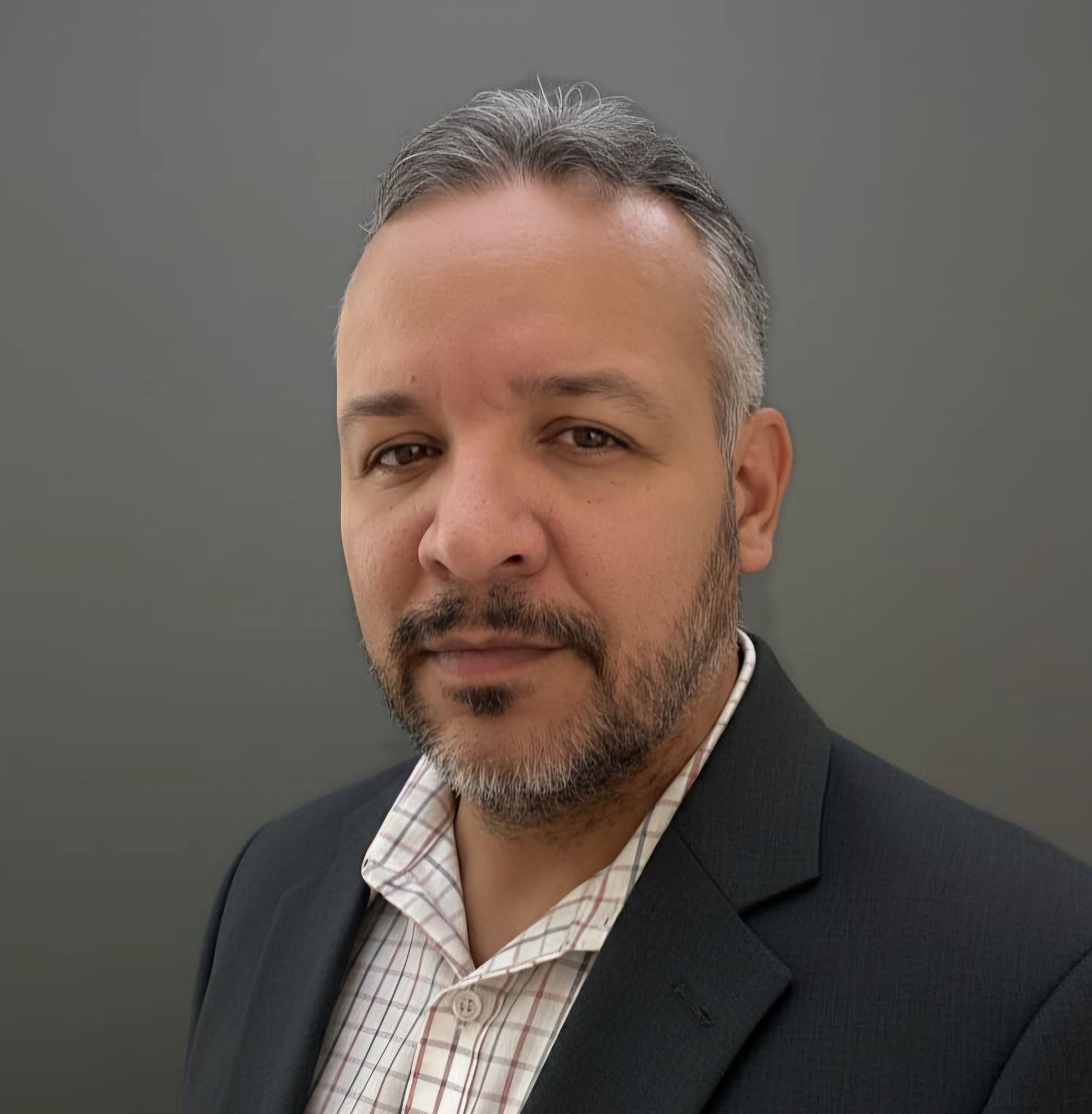 José Roberto Corrêa, Financial